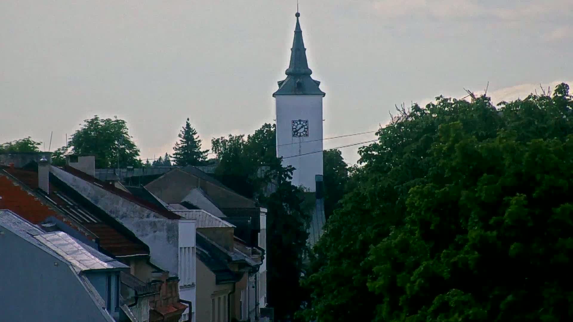  Martin City Center & Malú Fatra National Mountain Range Park Live Cam - Martin, Okres Martin, Zilina, Slovakia