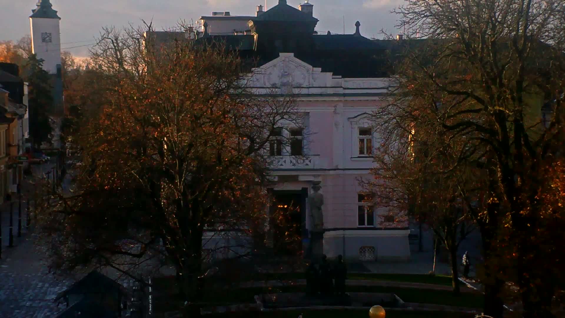 Martin City Center & Malú Fatra National Mountain Range Park Live Cam - Martin, Okres Martin, Zilina, Slovakia