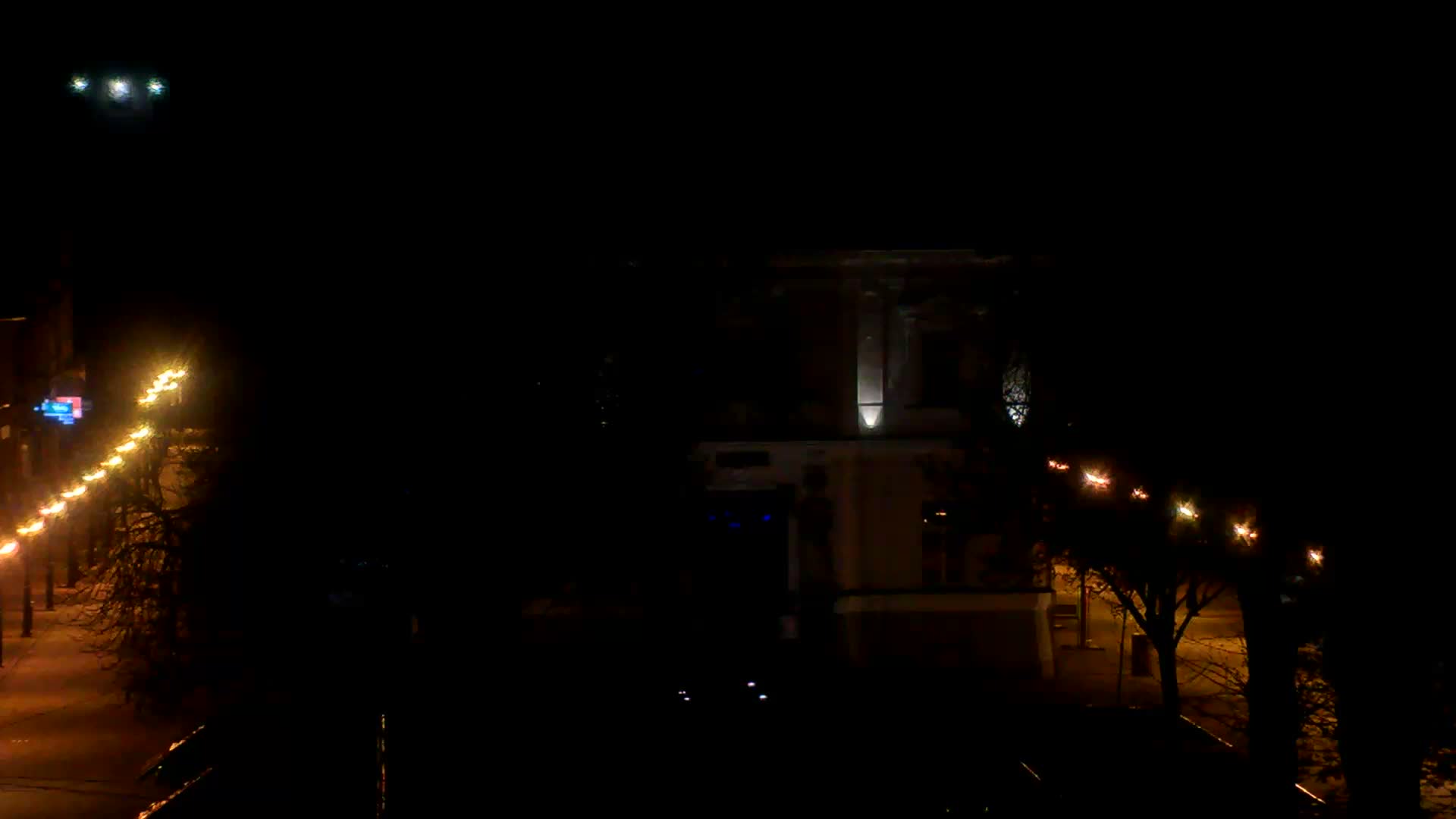 Martin City Center & Malú Fatra National Mountain Range Park Live Cam - Martin, Okres Martin, Zilina, Slovakia