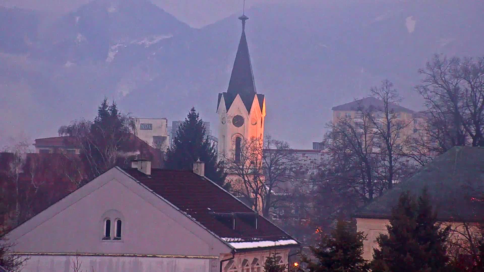 Martin City Center & Malú Fatra National Mountain Range Park Live Cam - Martin, Okres Martin, Zilina, Slovakia