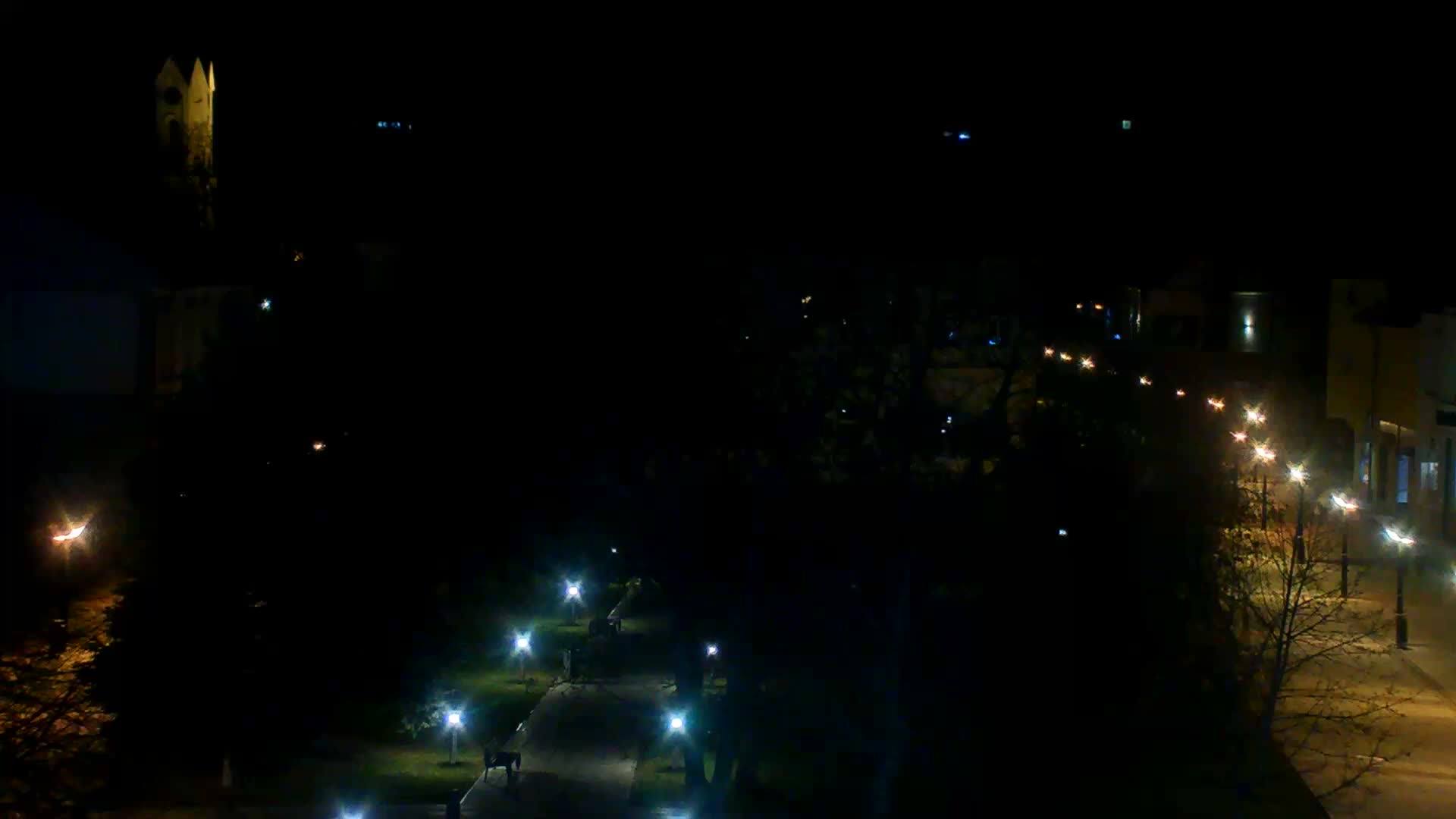 Martin City Center & Malú Fatra National Mountain Range Park Live Cam - Martin, Okres Martin, Zilina, Slovakia