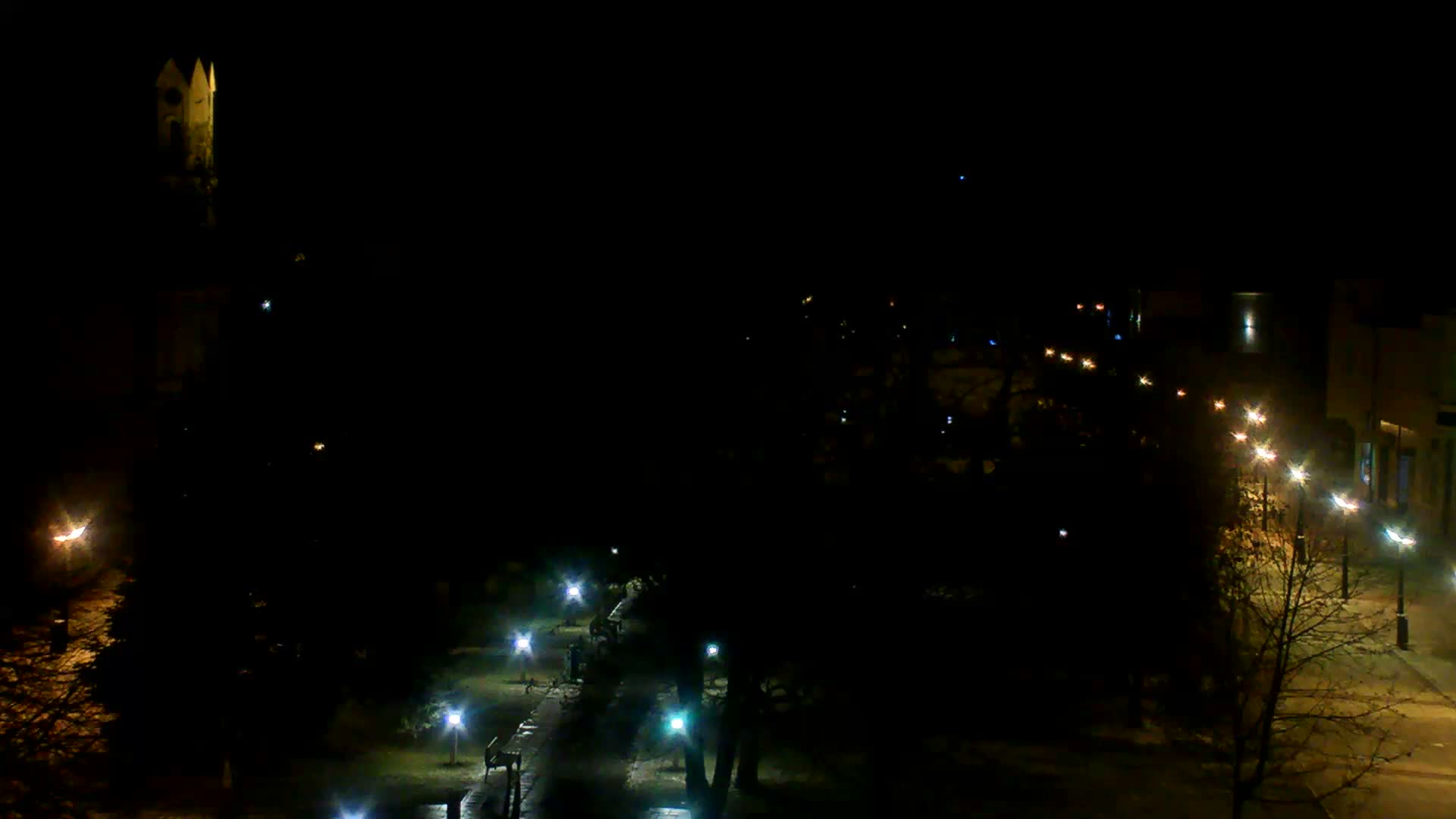 Martin City Center & Malú Fatra National Mountain Range Park Live Cam - Martin, Okres Martin, Zilina, Slovakia