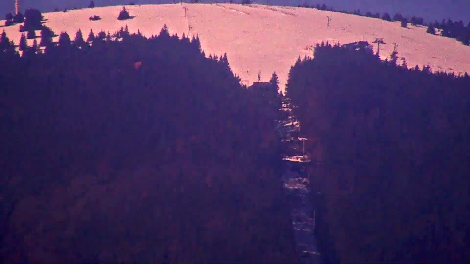 Martin City Center & Malú Fatra National Mountain Range Park Live Cam - Martin, Okres Martin, Zilina, Slovakia