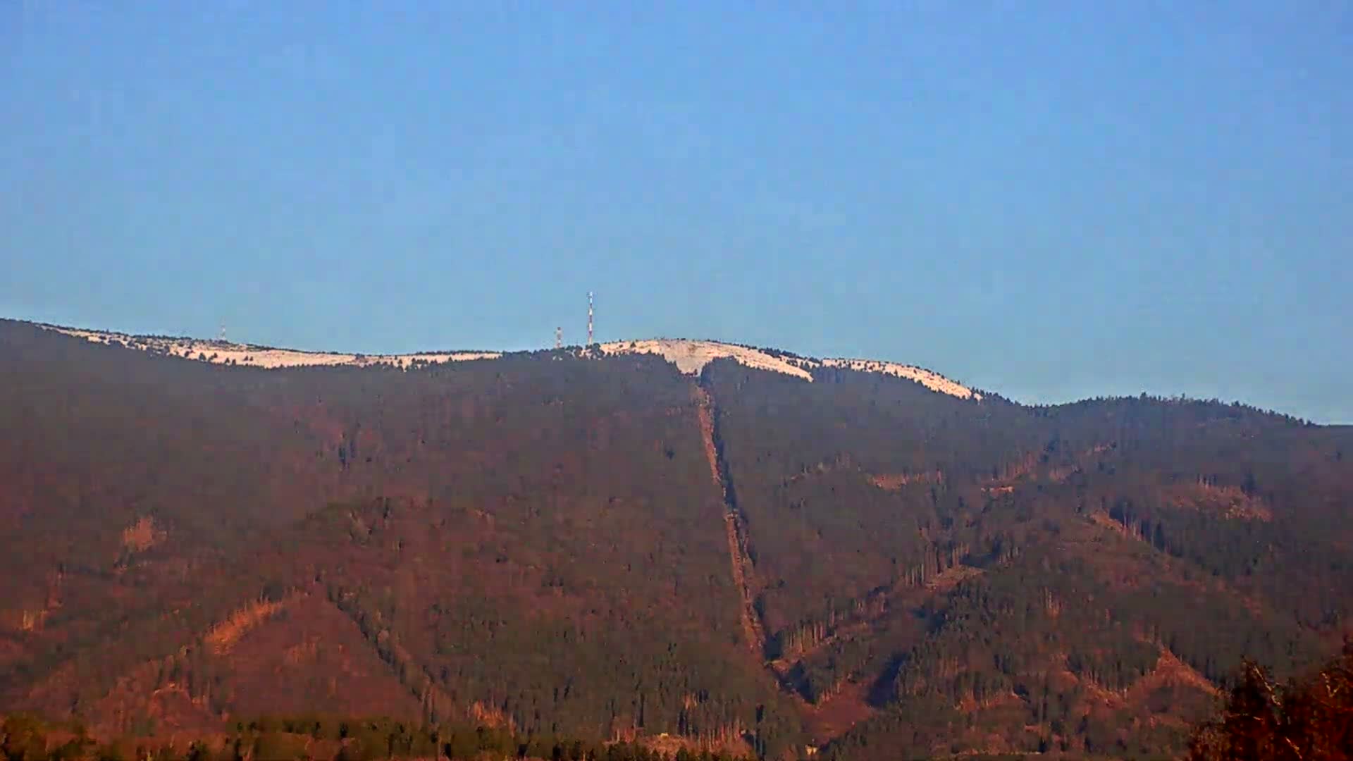 Martin City Center & Malú Fatra National Mountain Range Park Live Cam - Martin, Okres Martin, Zilina, Slovakia