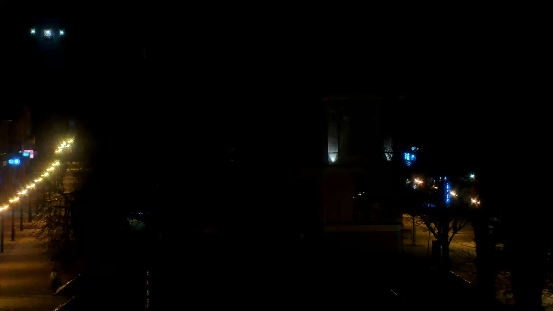Martin City Center & Malú Fatra National Mountain Range Park Live Cam - Martin, Okres Martin, Zilina, Slovakia
