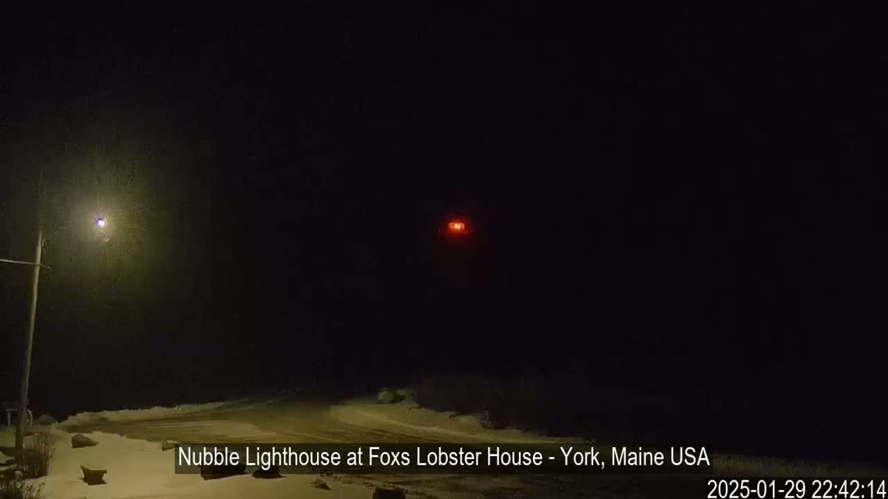 Nubble Lighthouse View Live Cam - York, Maine USA