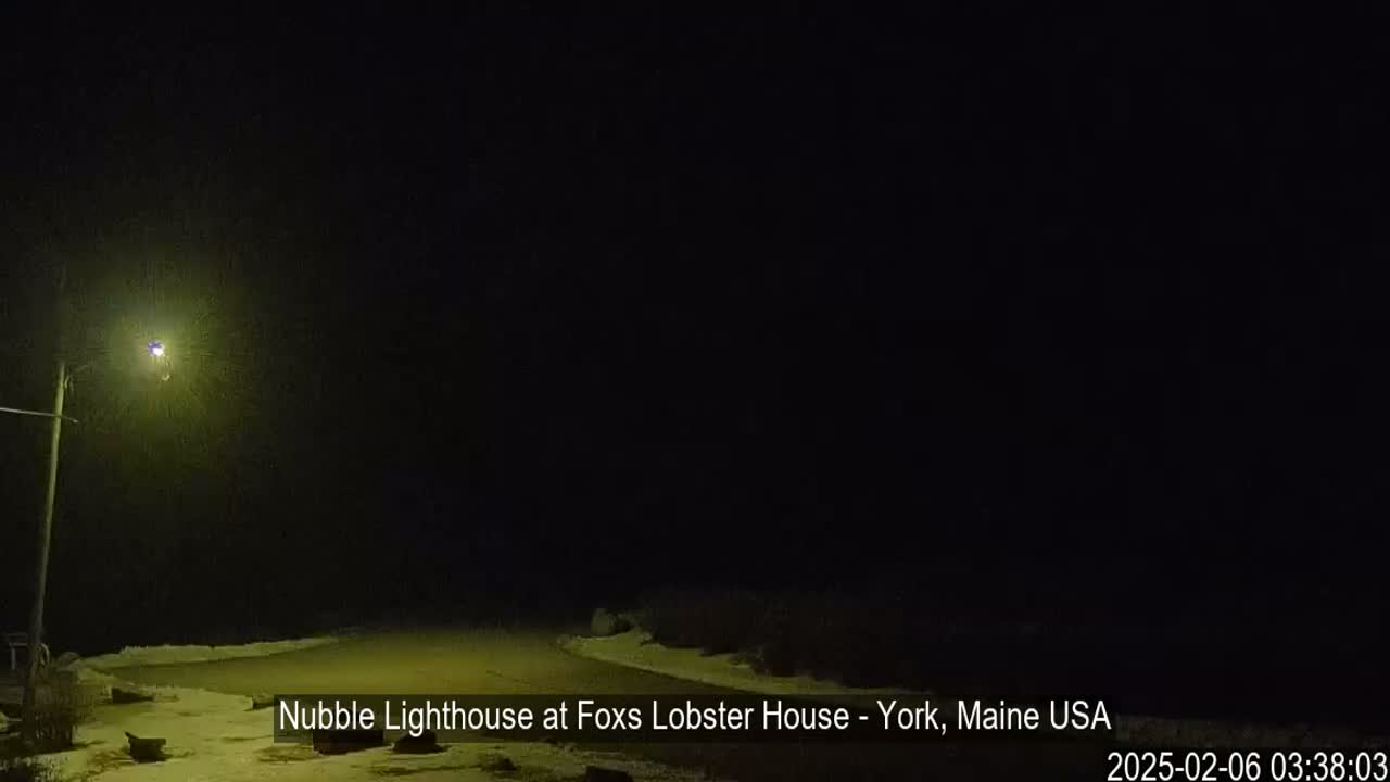 Nubble Lighthouse View Live Cam - York, Maine USA