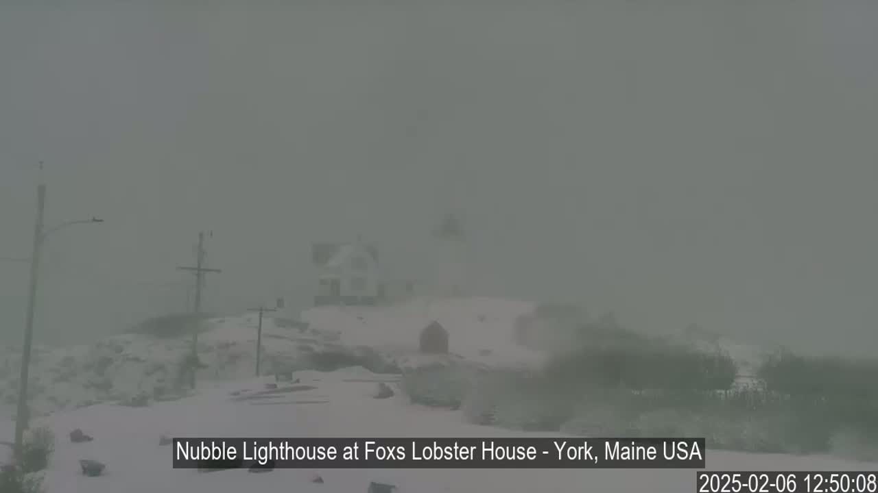 Nubble Lighthouse View Live Cam - York, Maine USA