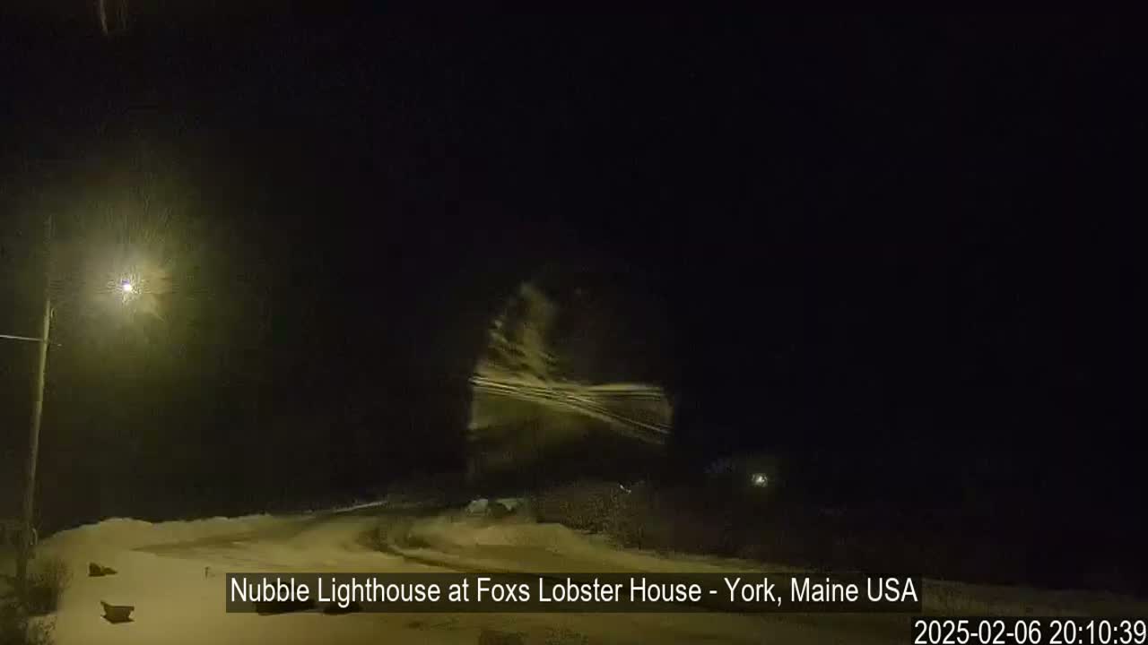 Nubble Lighthouse View Live Cam - York, Maine USA