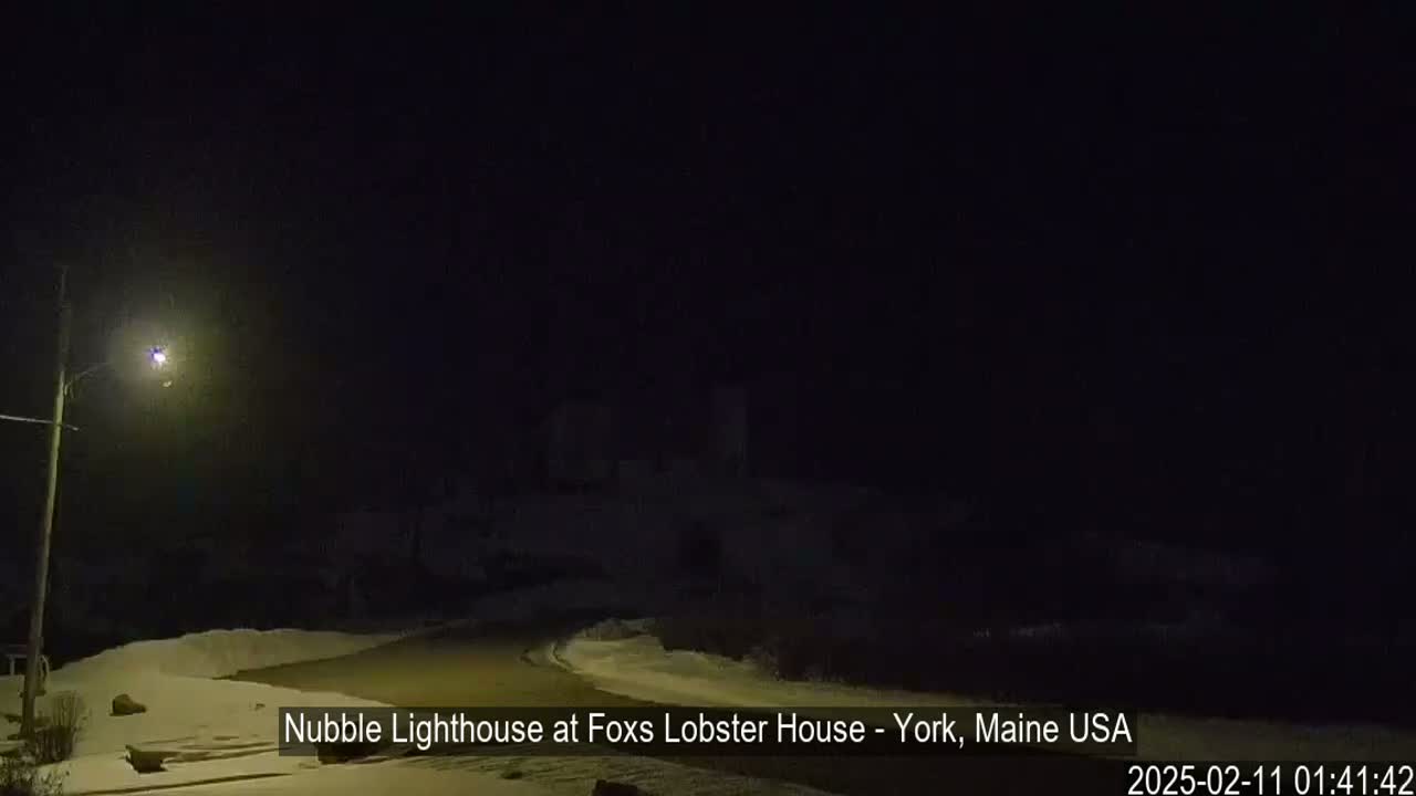 Nubble Lighthouse View Live Cam - York, Maine USA