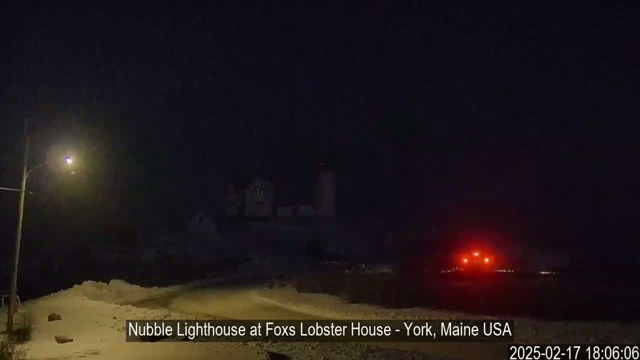 Nubble Lighthouse View Live Cam - York, Maine USA
