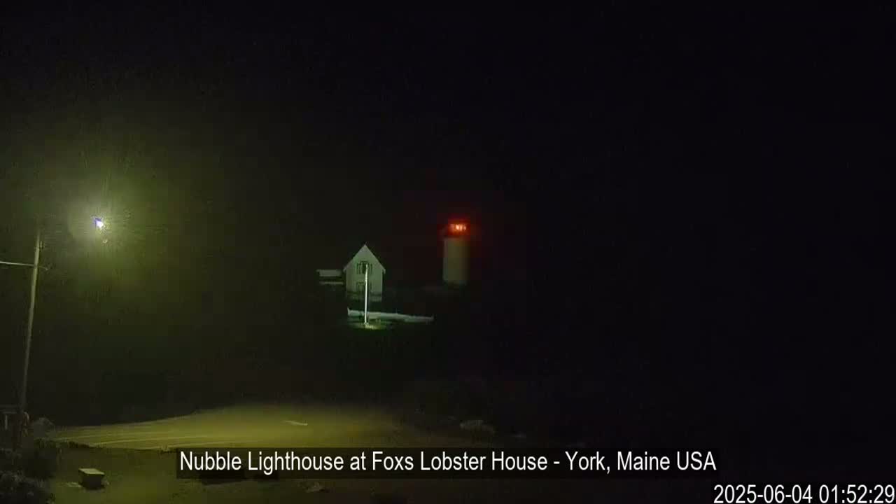 Nubble Lighthouse View Live Cam - York, Maine USA