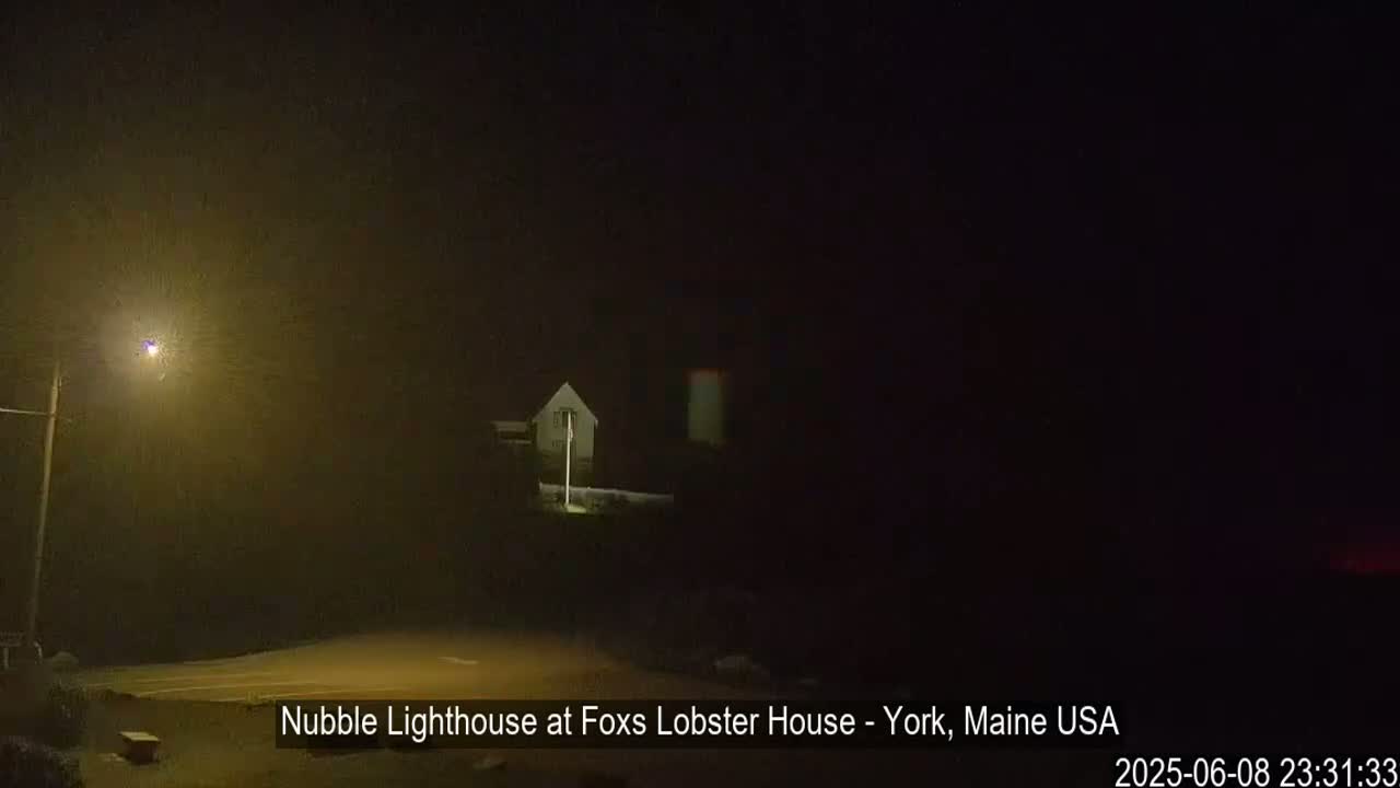 Nubble Lighthouse View Live Cam - York, Maine USA