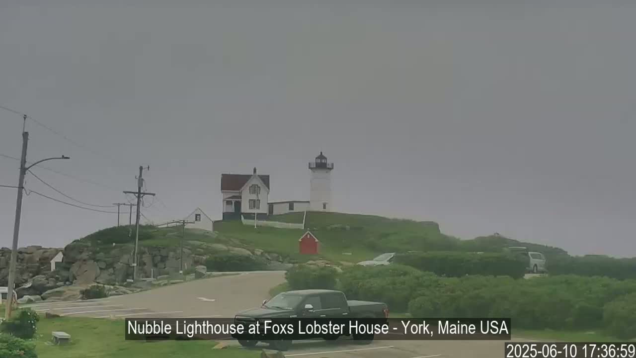 Nubble Lighthouse View Live Cam - York, Maine USA