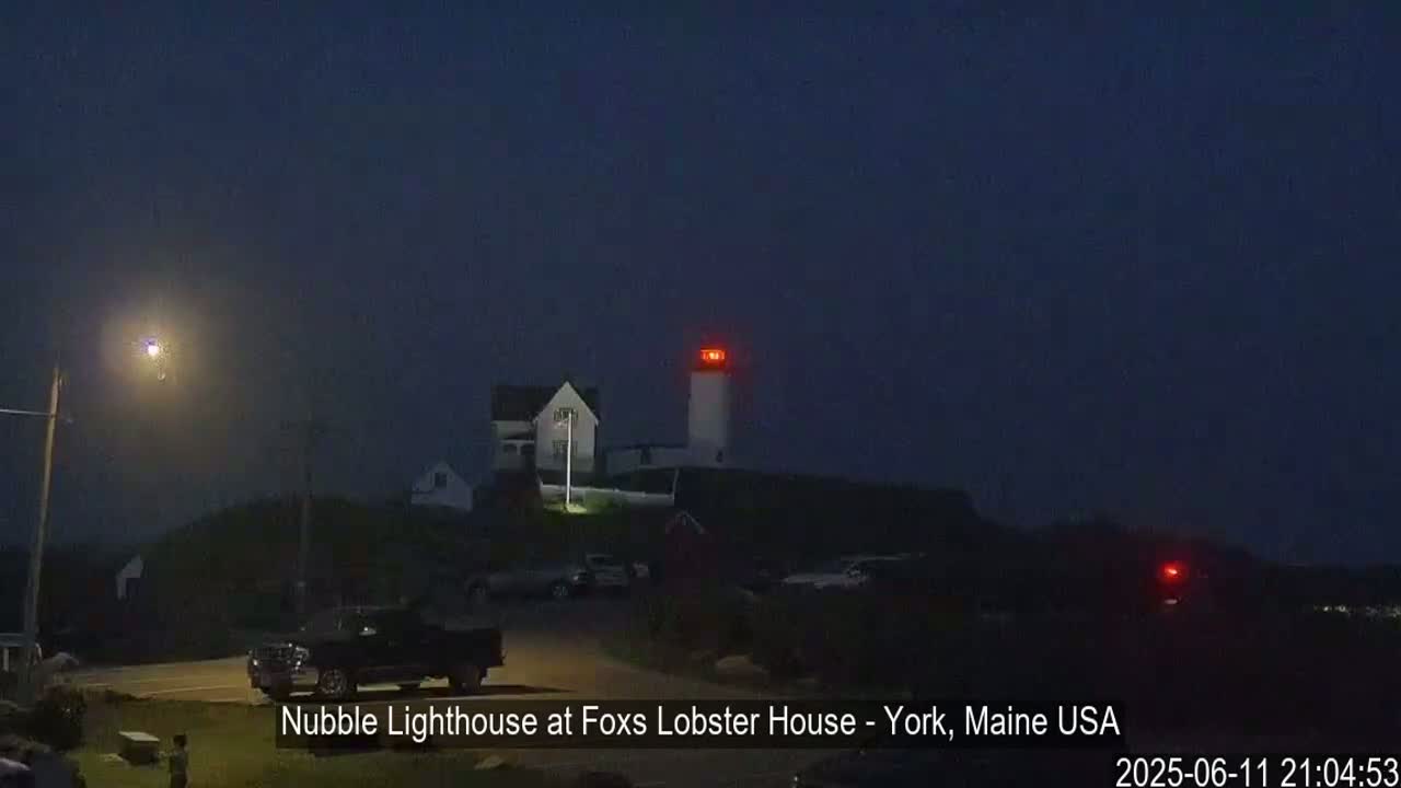 Nubble Lighthouse View Live Cam - York, Maine USA