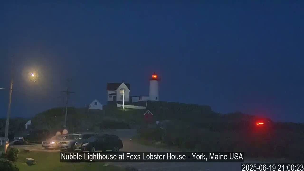 Nubble Lighthouse View Live Cam - York, Maine USA