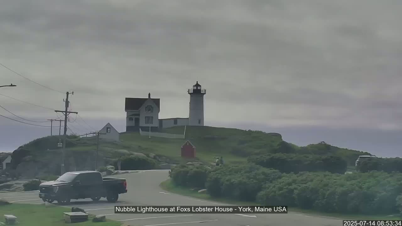 Nubble Lighthouse View Live Cam - York, Maine USA