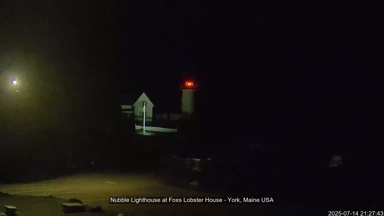 Nubble Lighthouse View Live Cam - York, Maine USA