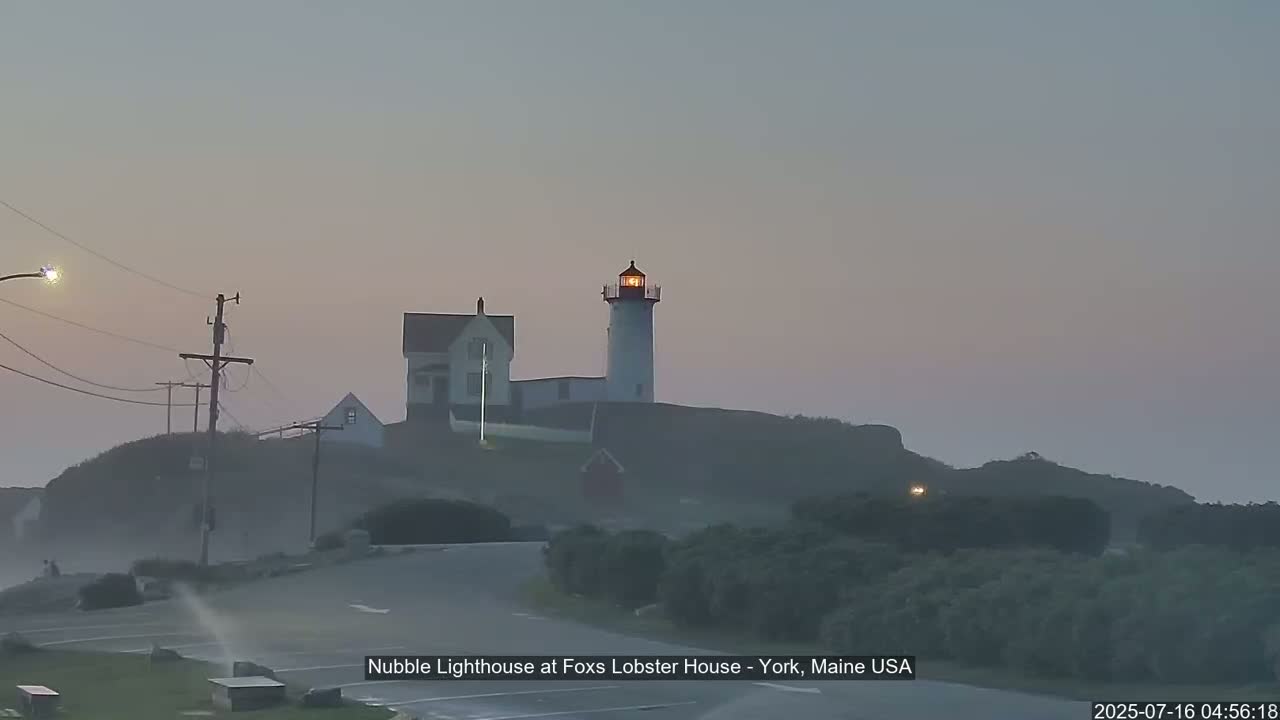 Nubble Lighthouse View Live Cam - York, Maine USA