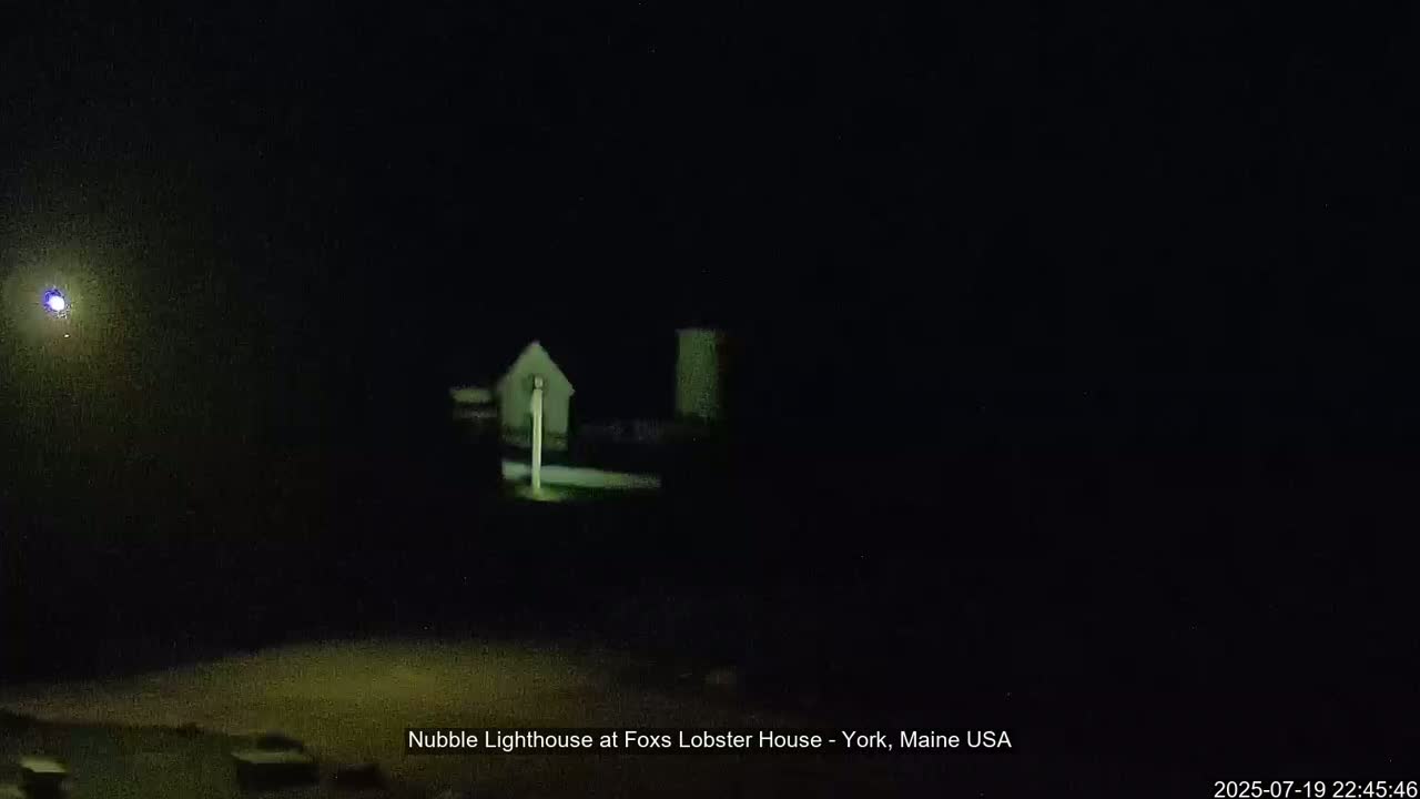 Nubble Lighthouse View Live Cam - York, Maine USA