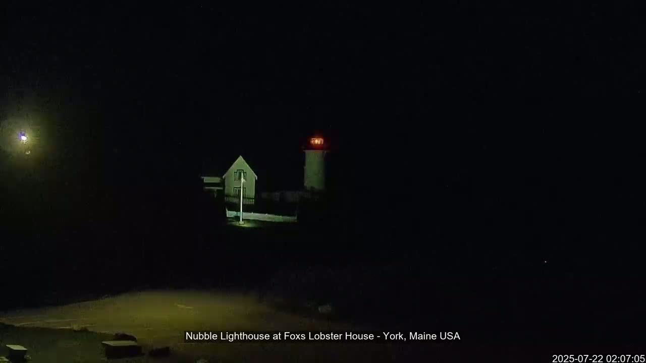 Nubble Lighthouse View Live Cam - York, Maine USA