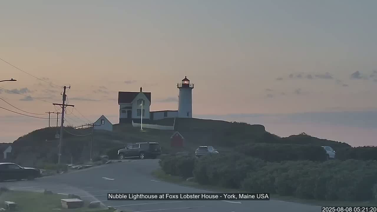 Nubble Lighthouse View Live Cam - York, Maine USA