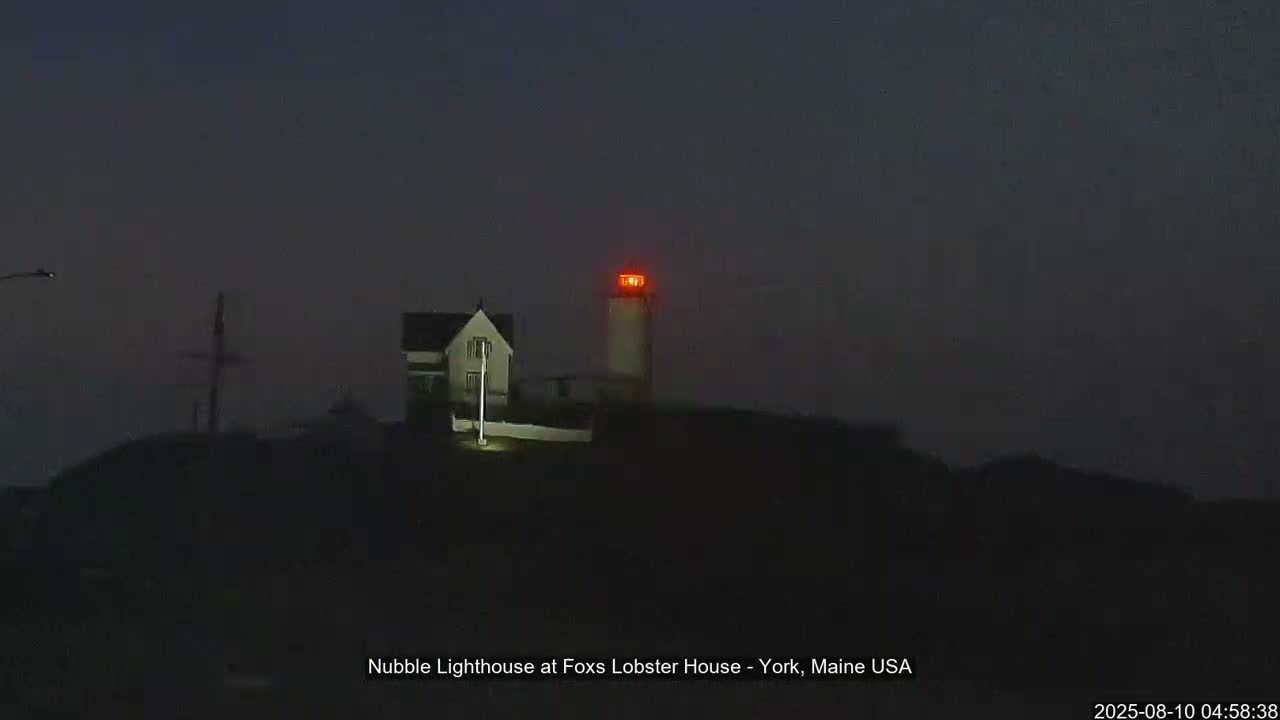 Nubble Lighthouse View Live Cam - York, Maine USA