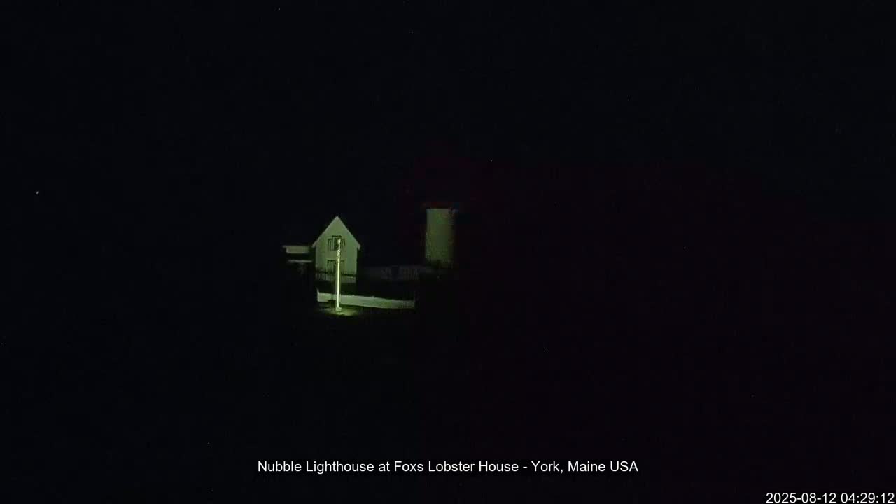 Nubble Lighthouse View Live Cam - York, Maine USA