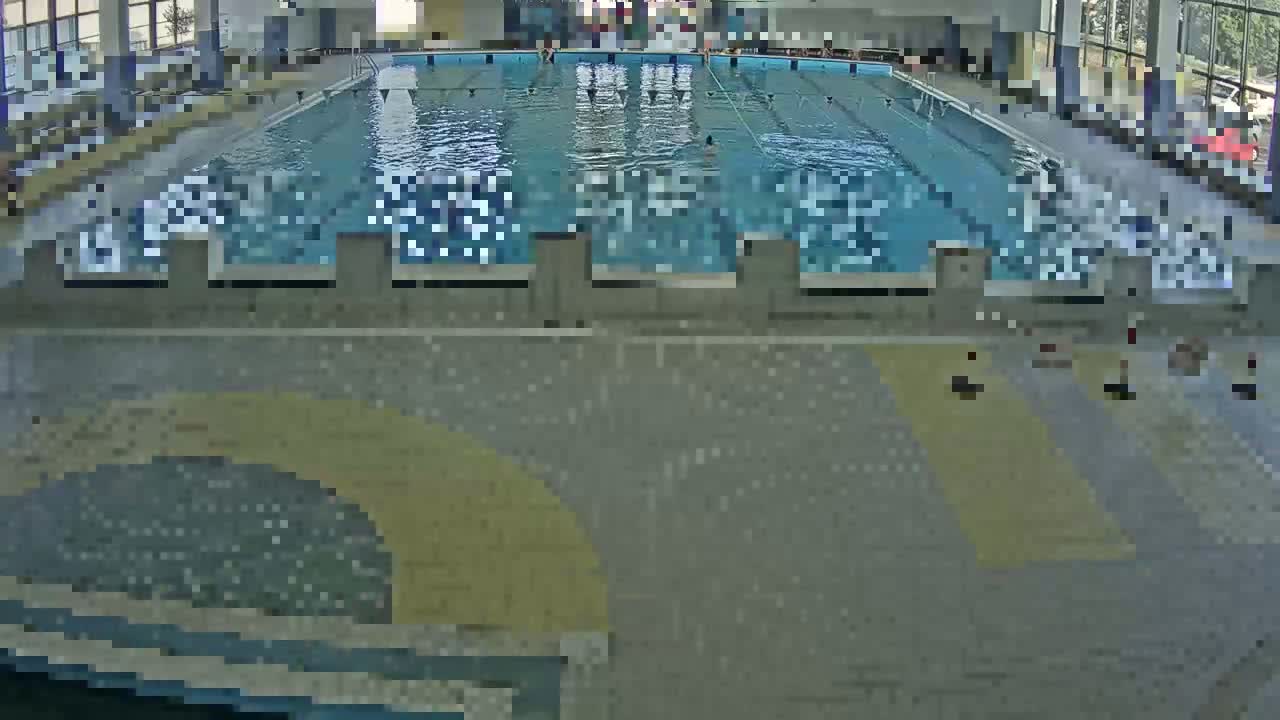 Trenčín, Municipal Swimming Pool Indoor Live Cam - Trencin, Okres Trencin, Slovakia