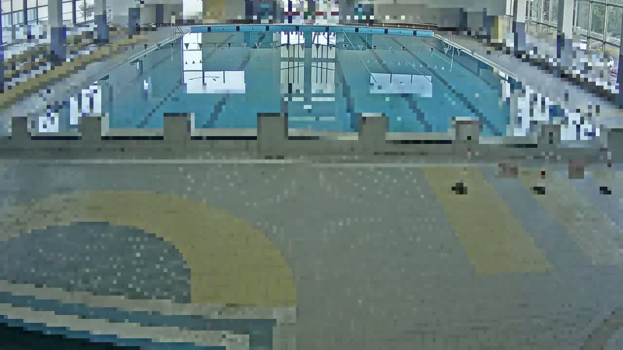 Trenčín, Municipal Swimming Pool Indoor Live Cam - Trencin, Okres Trencin, Slovakia