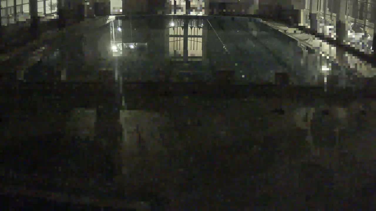 Trenčín, Municipal Swimming Pool Indoor Live Cam - Trencin, Okres Trencin, Slovakia