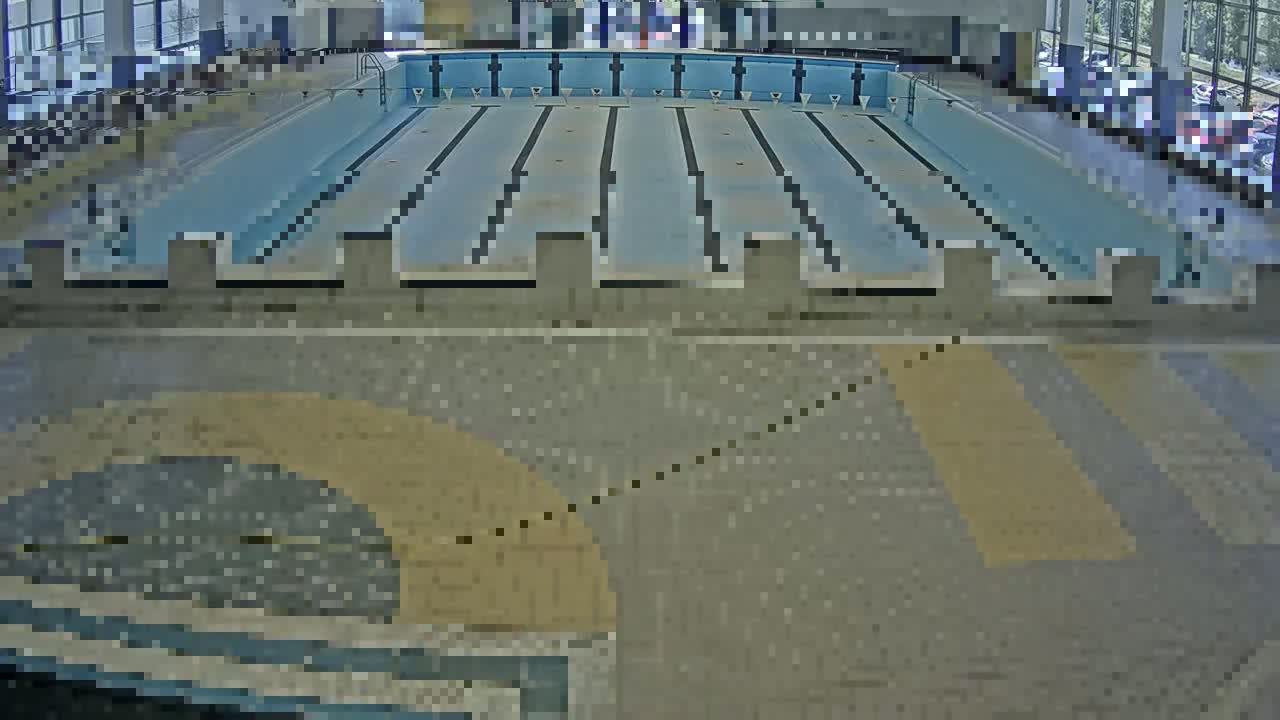 Trenčín, Municipal Swimming Pool Indoor Live Cam - Trencin, Okres Trencin, Slovakia