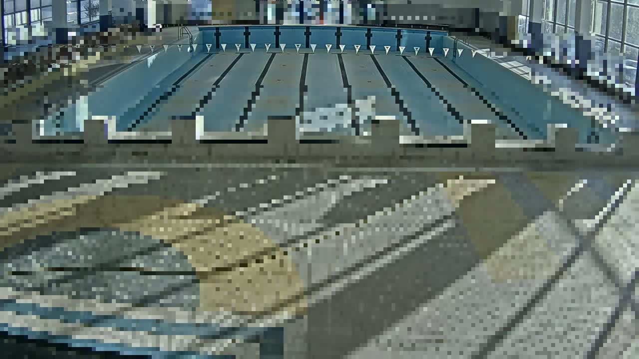 Trenčín, Municipal Swimming Pool Indoor Live Cam - Trencin, Okres Trencin, Slovakia