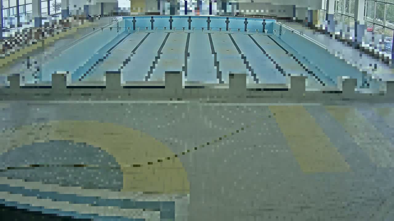 Trenčín, Municipal Swimming Pool Indoor Live Cam - Trencin, Okres Trencin, Slovakia