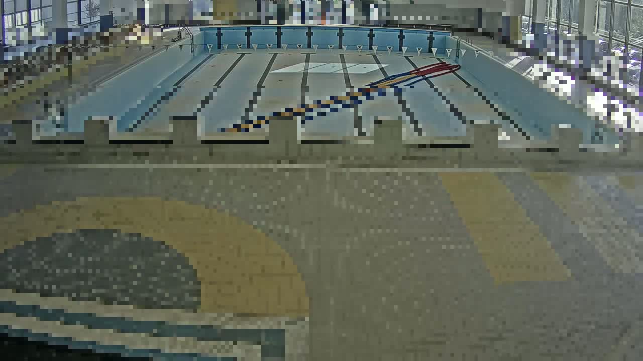 Trenčín, Municipal Swimming Pool Indoor Live Cam - Trencin, Okres Trencin, Slovakia