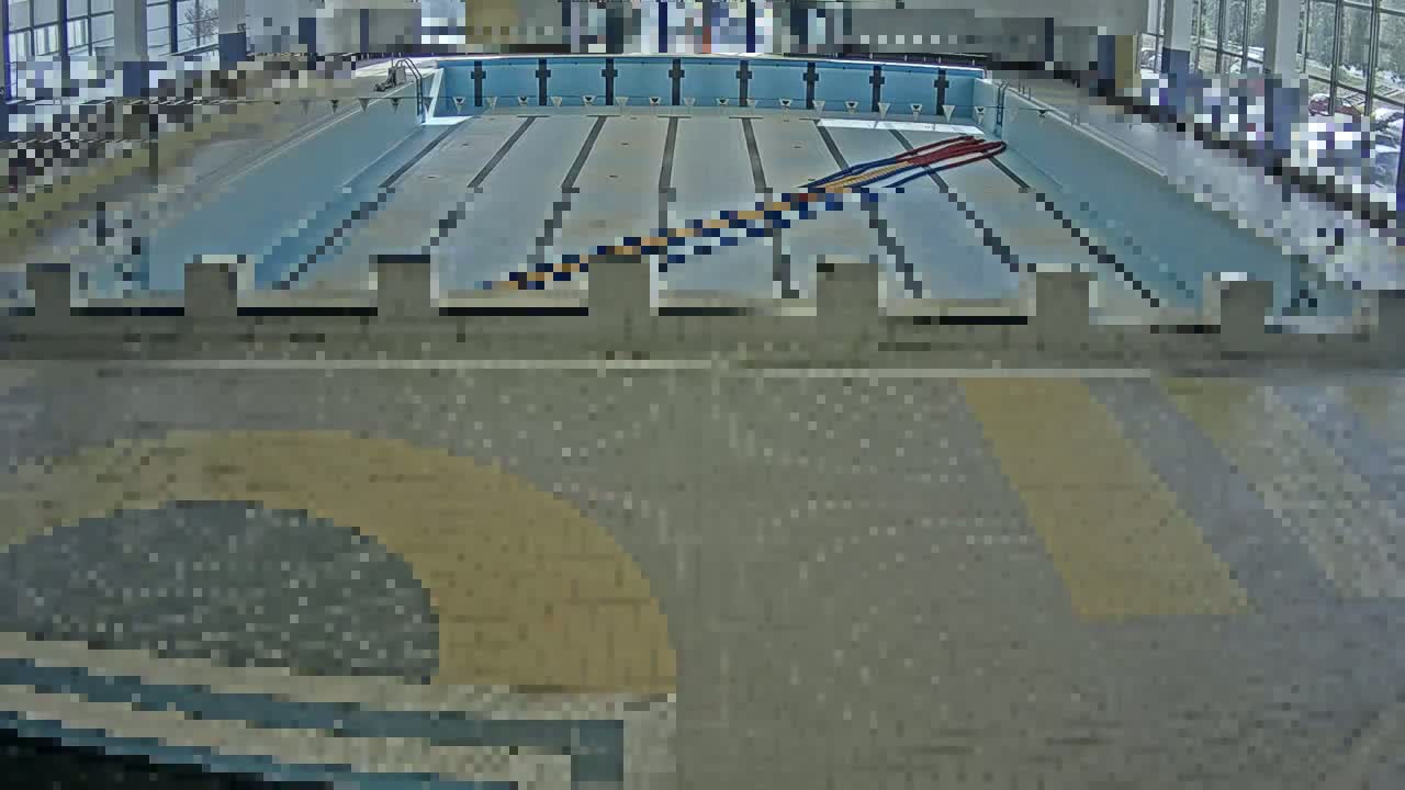 Trenčín, Municipal Swimming Pool Indoor Live Cam - Trencin, Okres Trencin, Slovakia