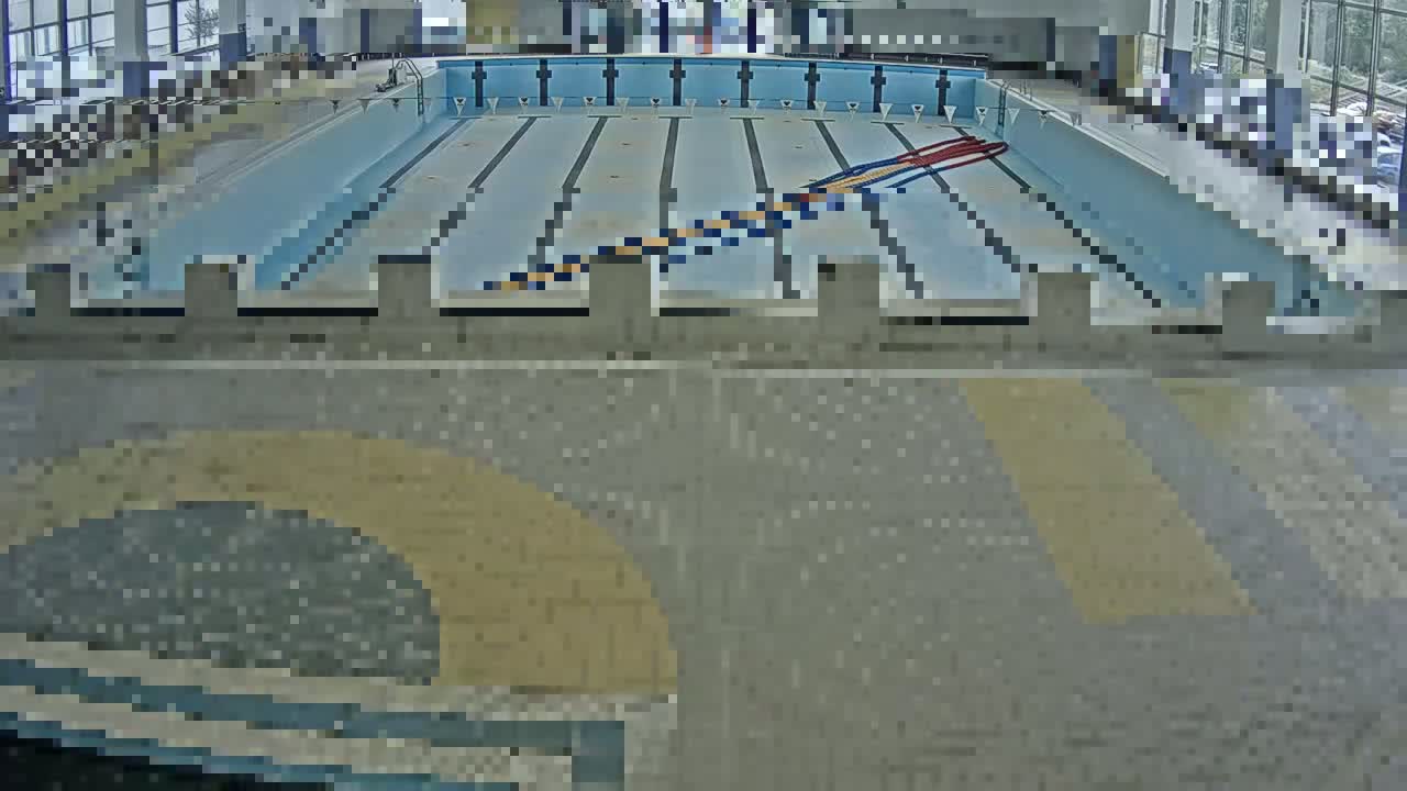Trenčín, Municipal Swimming Pool Indoor Live Cam - Trencin, Okres Trencin, Slovakia