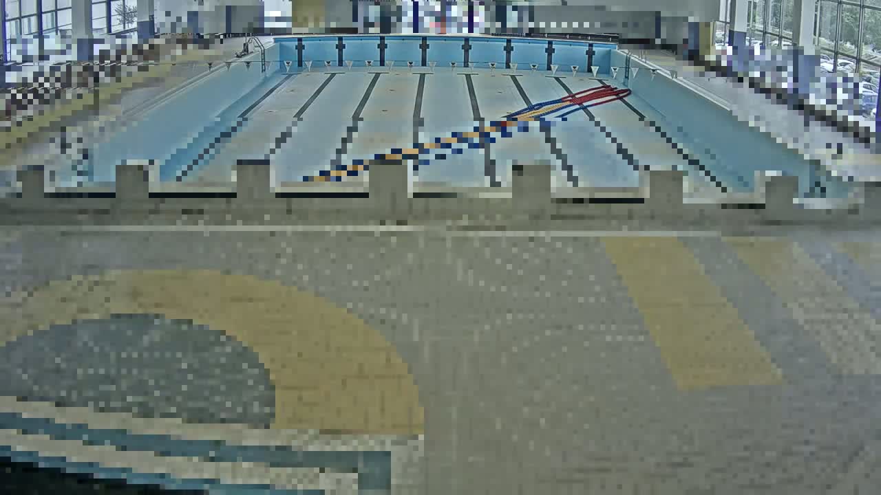 Trenčín, Municipal Swimming Pool Indoor Live Cam - Trencin, Okres Trencin, Slovakia