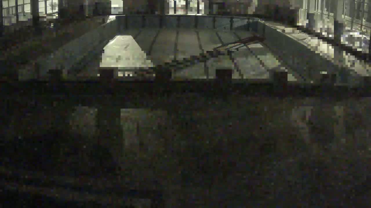 Trenčín, Municipal Swimming Pool Indoor Live Cam - Trencin, Okres Trencin, Slovakia