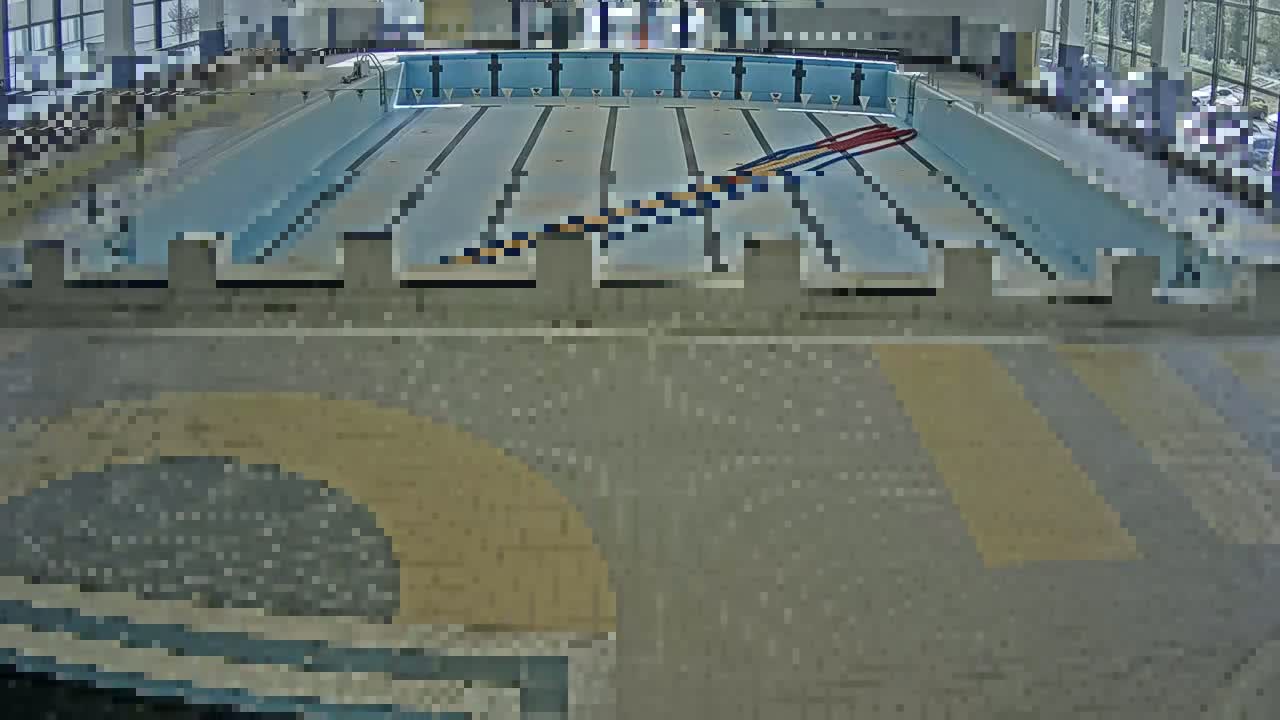 Trenčín, Municipal Swimming Pool Indoor Live Cam - Trencin, Okres Trencin, Slovakia