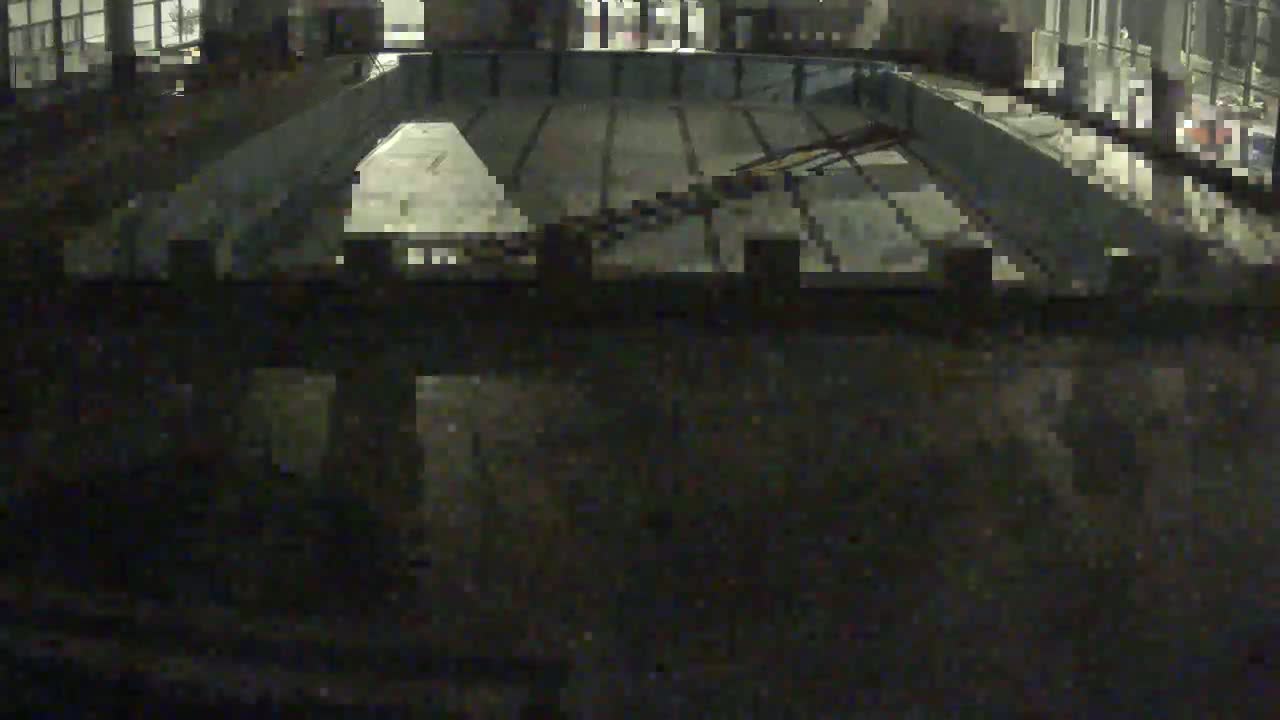 Trenčín, Municipal Swimming Pool Indoor Live Cam - Trencin, Okres Trencin, Slovakia