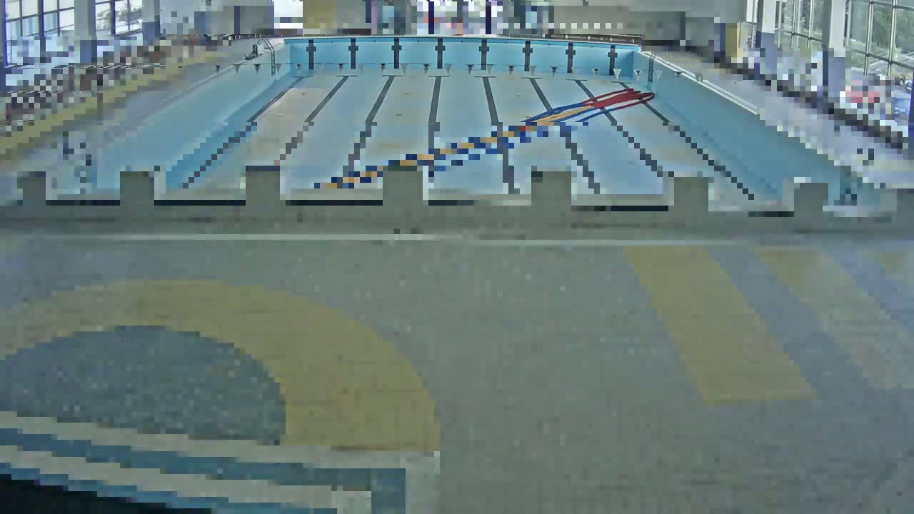 Trenčín, Municipal Swimming Pool Indoor Live Cam - Trencin, Okres Trencin, Slovakia