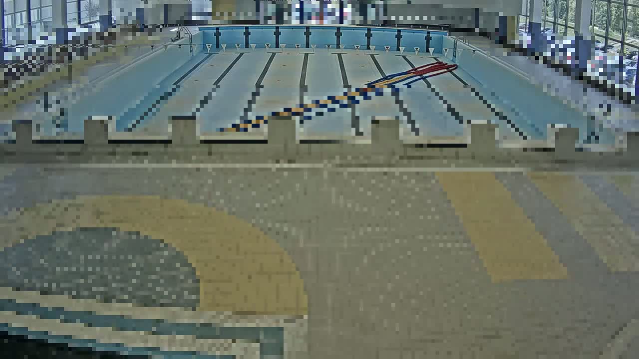 Trenčín, Municipal Swimming Pool Indoor Live Cam - Trencin, Okres Trencin, Slovakia