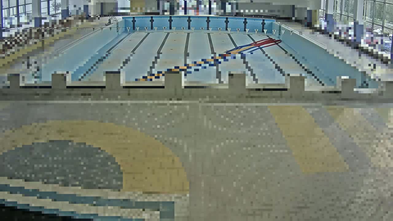 Trenčín, Municipal Swimming Pool Indoor Live Cam - Trencin, Okres Trencin, Slovakia