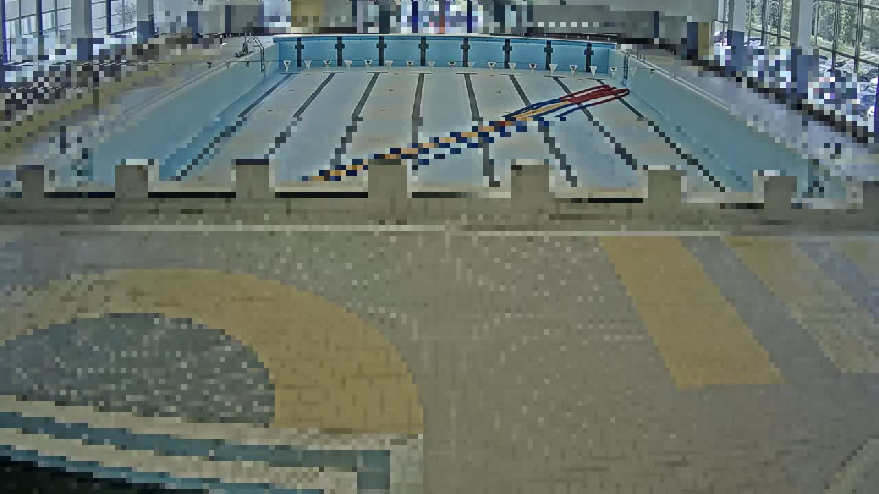 Trenčín, Municipal Swimming Pool Indoor Live Cam - Trencin, Okres Trencin, Slovakia
