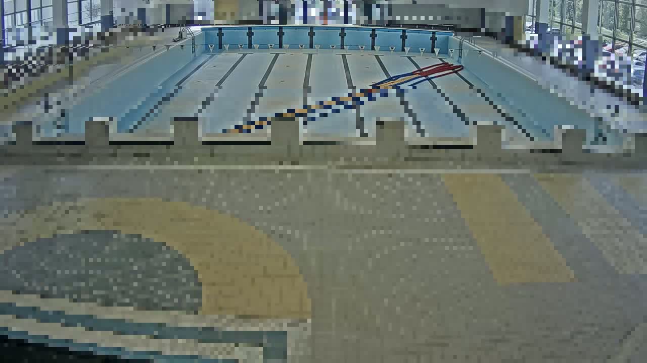 Trenčín, Municipal Swimming Pool Indoor Live Cam - Trencin, Okres Trencin, Slovakia