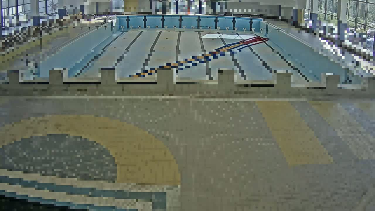 Trenčín, Municipal Swimming Pool Indoor Live Cam - Trencin, Okres Trencin, Slovakia