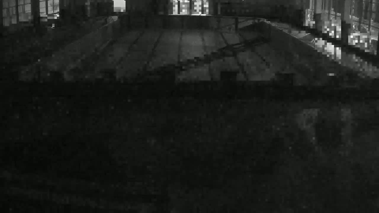 Trenčín, Municipal Swimming Pool Indoor Live Cam - Trencin, Okres Trencin, Slovakia