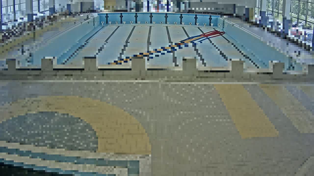 Trenčín, Municipal Swimming Pool Indoor Live Cam - Trencin, Okres Trencin, Slovakia