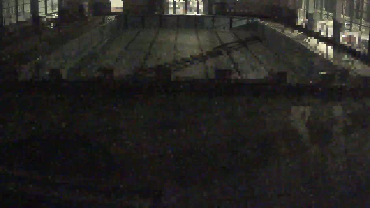 Trenčín, Municipal Swimming Pool Indoor Live Cam - Trencin, Okres Trencin, Slovakia